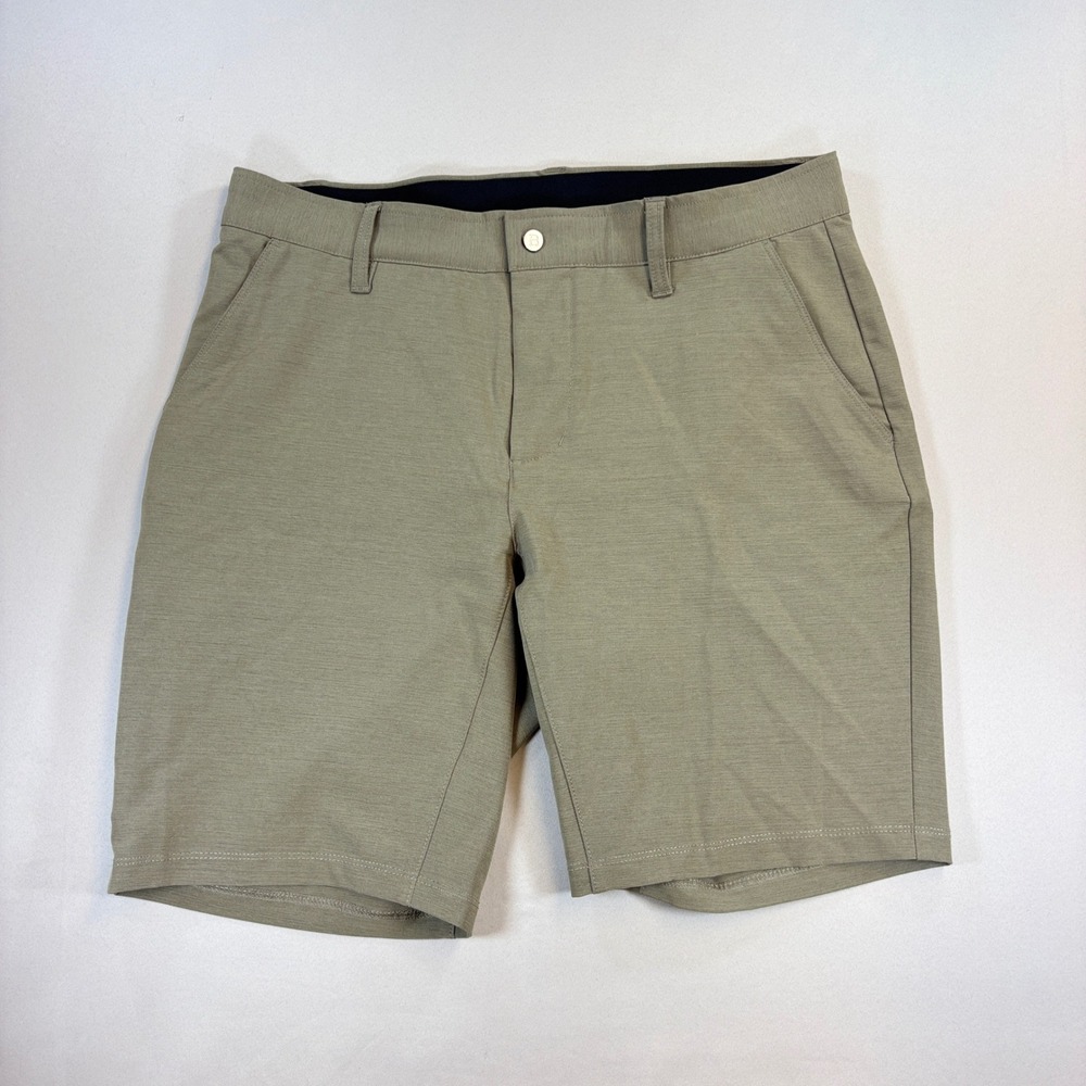 BYLT Kinetic Short Mens 33 9" Khaki Green Hybrid Water Resistant Golf Athleisure - Picture 1 of 9